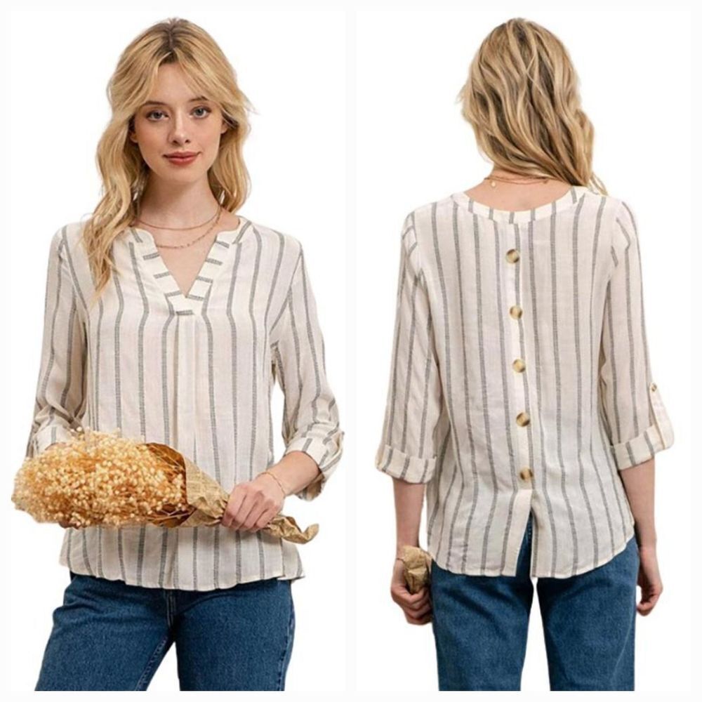🔹️Mine Ivory & Black Striped Decorative Button Back 3/4 Sleeve Top Small